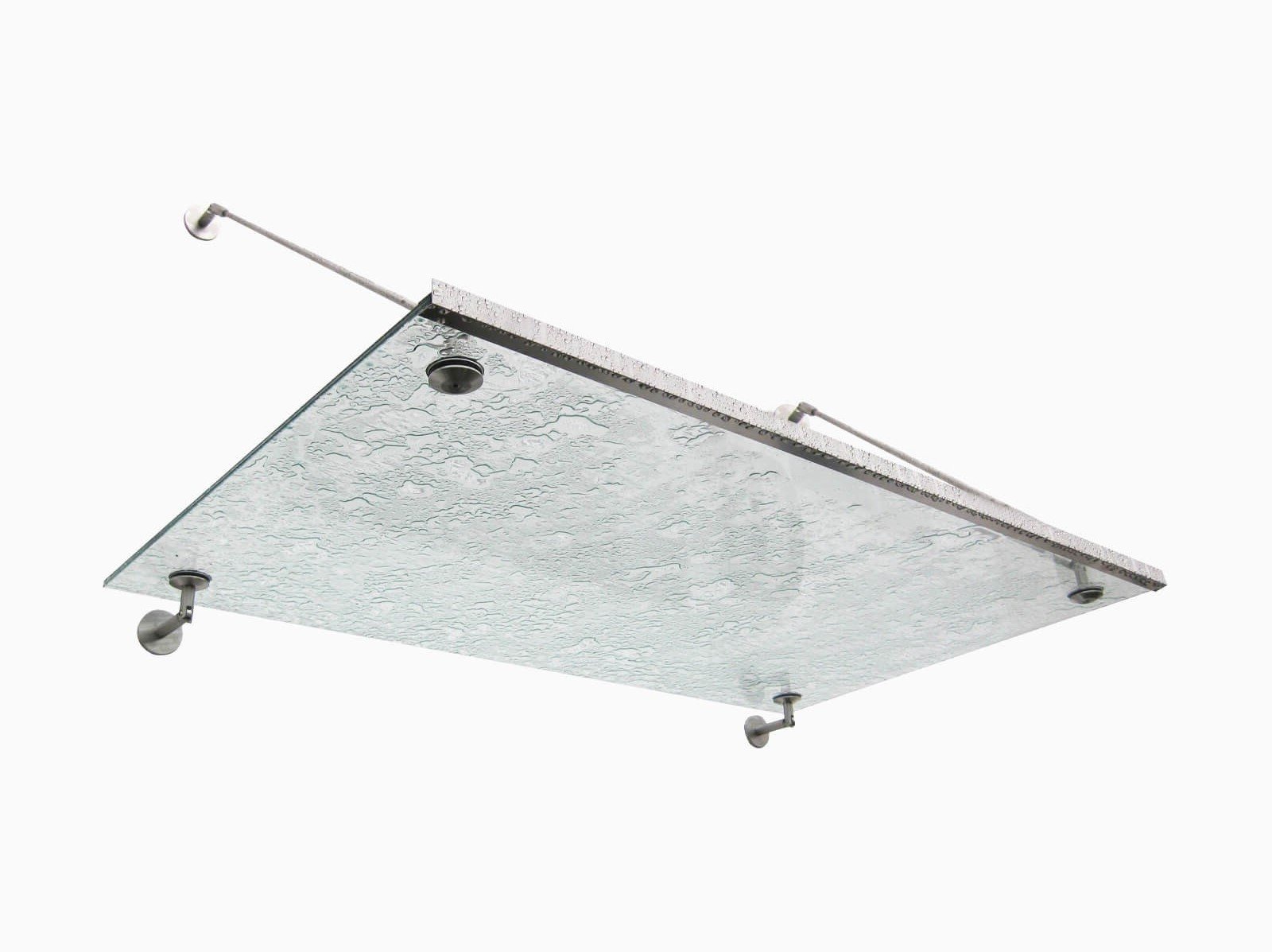 aluminium-regenrinne-an-vordach-punto