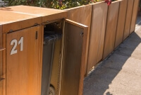 2er-Mülltonnenbox mit Flachdach aus Cortenstahl