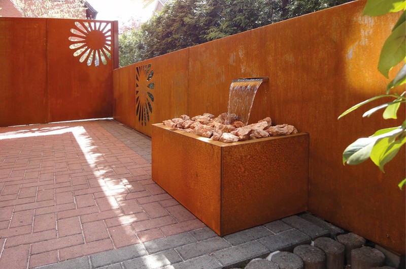 Wasserbrunnen Garten Edelstahl