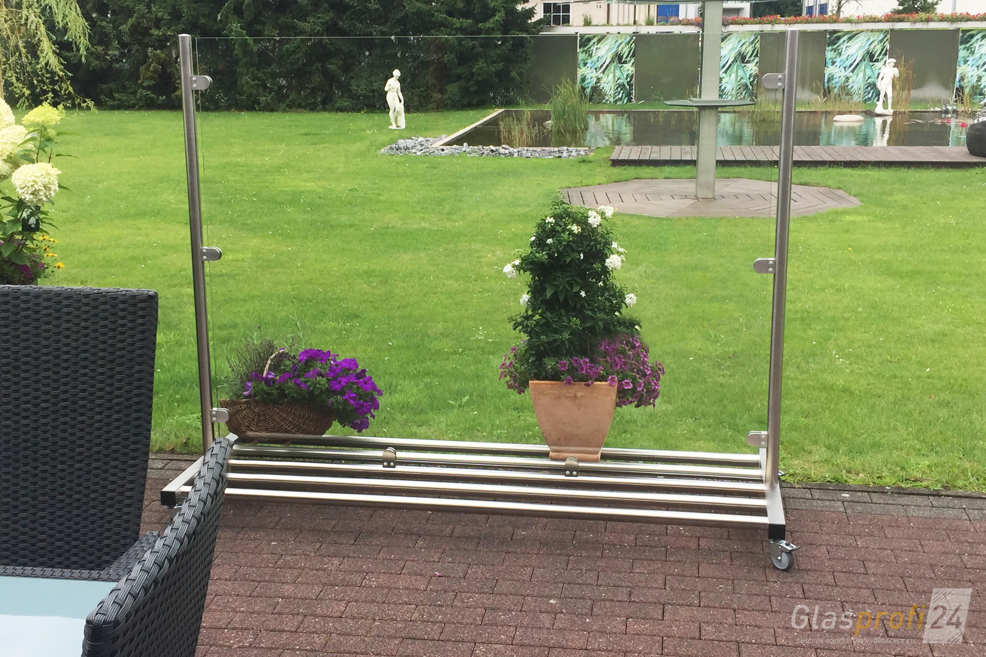 Glas Windschutz auf Rollen